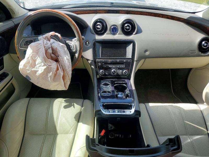 2011 Jaguar Xj VIN SAJWA2GB8BLV01845 COPART salvage auction — FRONT END, Fl - Cert Of Title Slvg Rebuildable, sold $350 on 2026-07-31 (photo 8)