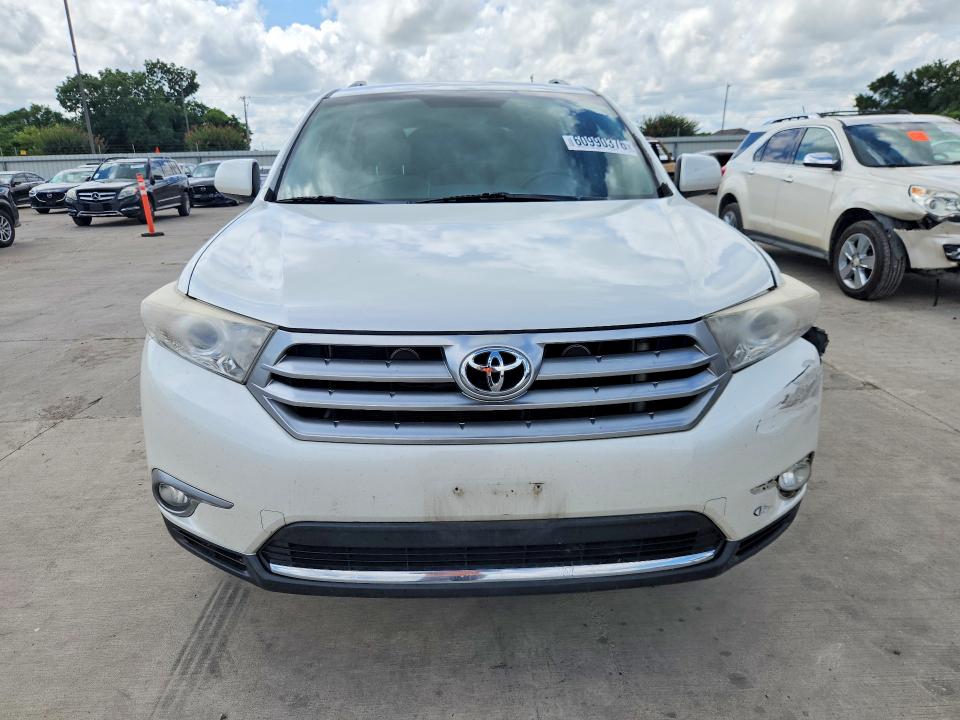 2013 Toyota Highlander VIN 5TDZK3EH5DS119425 COPART salvage auction — FRONT END, Tx - Salvage Vehicle Title, sold $1,750 on 2026-07-23 (photo 5)