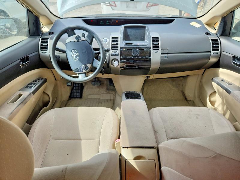 2004 Toyota Prius VIN JTDKB22U440109243 COPART salvage auction — NORMAL WEAR, CA - DIS/DLR/EXP ONLY CLEAN TITLE, sold $300 on 2026-07-27 (photo 8)