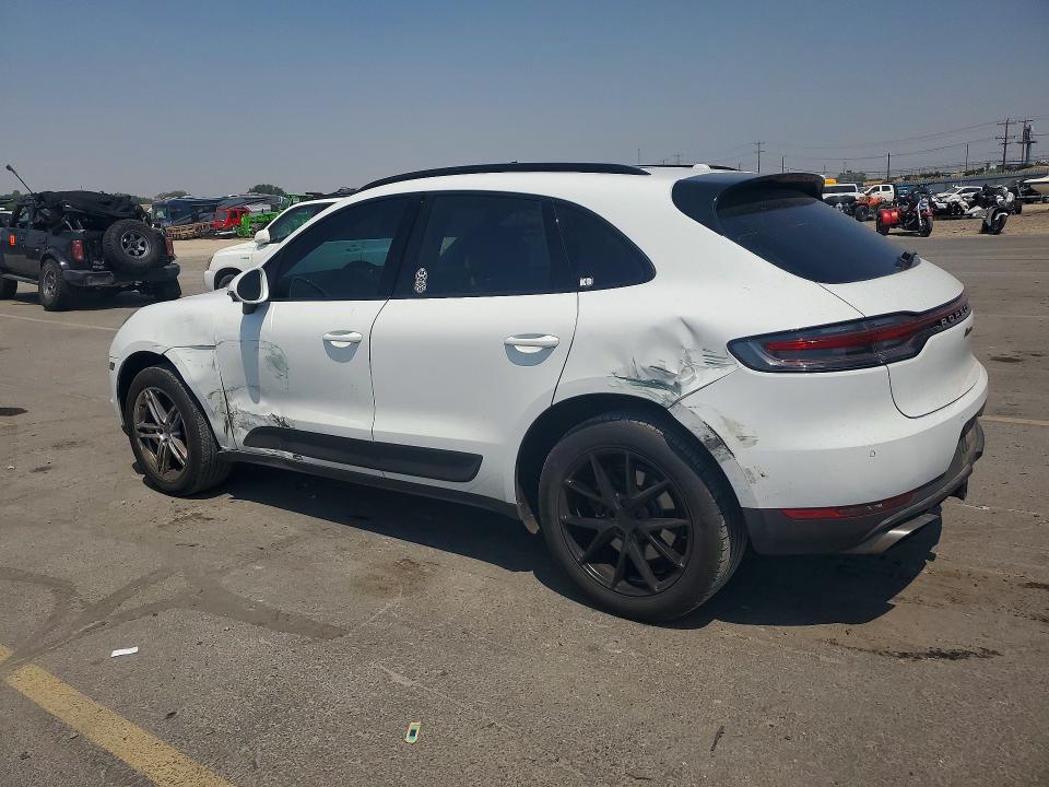 2020 Porsche Macan VIN WP1AA2A5XLLB12183 COPART salvage auction — SIDE, Id - Salvage Certificate Of Title, sold $11,800 on 2026-08-27 (photo 2)