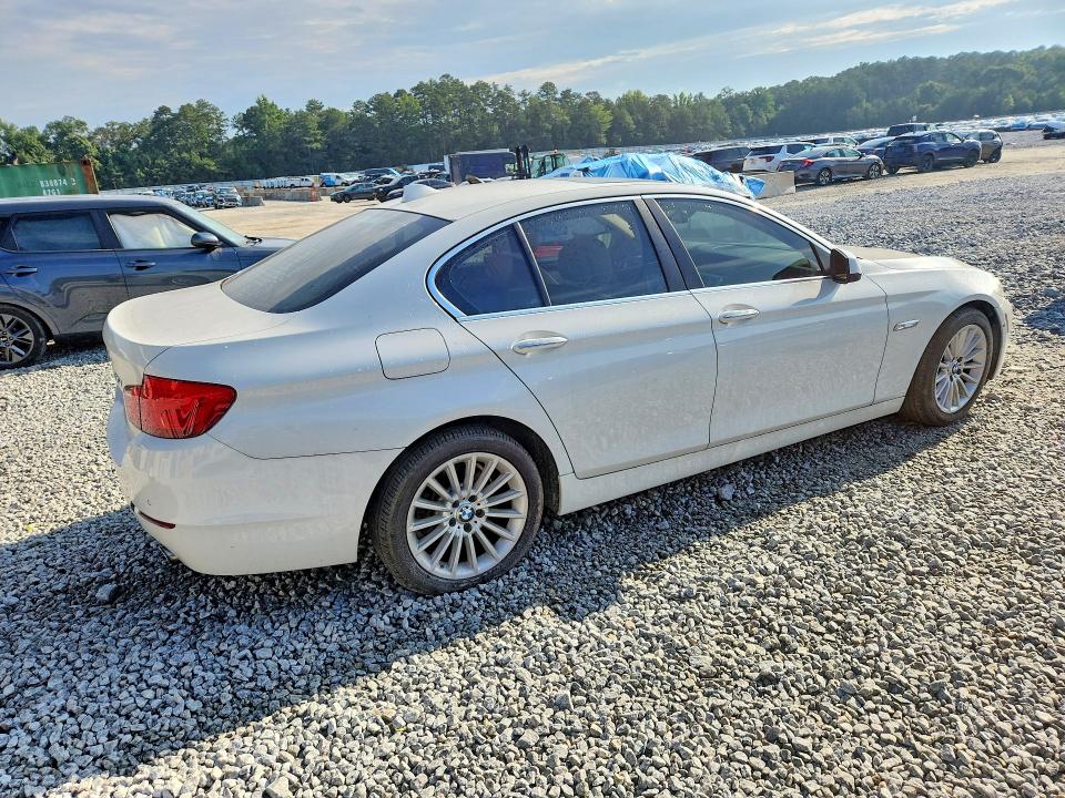 2013 BMW VIN WBAFU7C55DDU74813 COPART salvage auction — MECHANICAL, Ga - Certificate Of Title, sold $2,000 on 2026-07-28 (photo 3)
