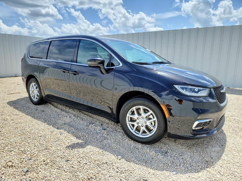 2026 Chrysler Pacifica VIN 2C4RC1BG0TR191573 COPART salvage auction — MECHANICAL, Ga - Certificate Of Title (P), sold $18,300 on 2026-07-27 (photo 4)