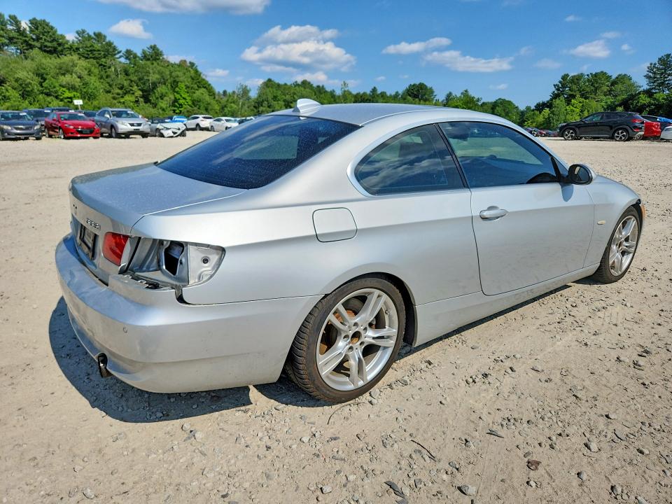 2007 BMW 3 series VIN WBAWB735X7P032957 COPART salvage auction — REAR END, MA - CERT OF TITLE-RECONSTRCTD COLL, sold $600 on 2026-07-13 (photo 3)