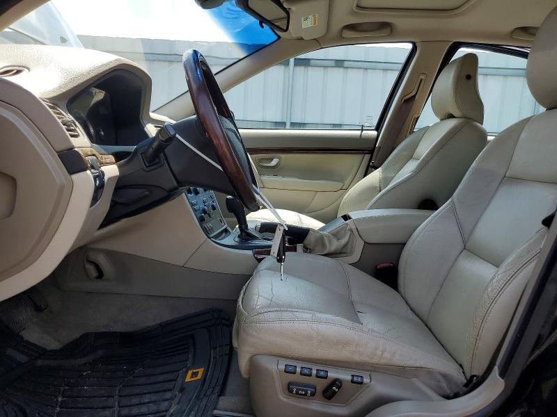 2006 Volvo S80 VIN YV1TH592061445004 COPART salvage auction — NORMAL WEAR, WV - CERTIFICATE OF TITLE (P), sold $325 on 2026-07-24 (photo 7)