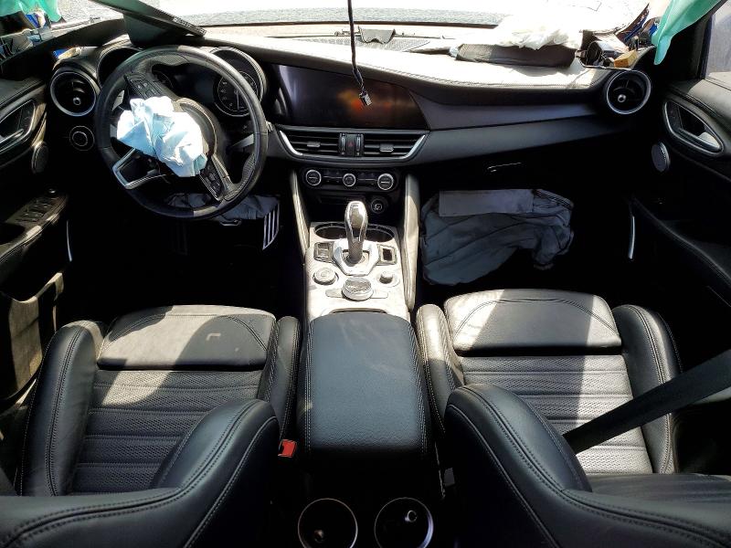 2022 Alfa romeo Giulia VIN ZARFAMBN2N7660181 COPART salvage auction — FRONT END, CA - LIEN PAPERS-SALVAGE OR AC, sold $700 on 2026-07-27 (photo 8)