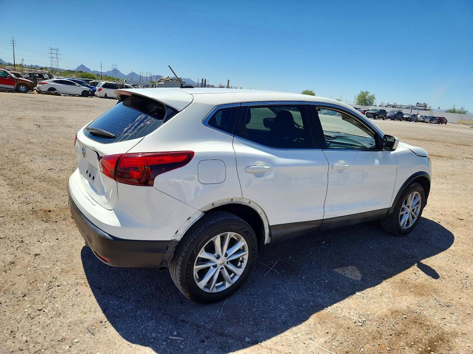 2018 Nissan Rogue sport VIN JN1BJ1CP5JW184552 COPART salvage auction — REAR END, Az - Cert Of Title - Salvage, sold $2,500 on 2026-07-10 (photo 3)