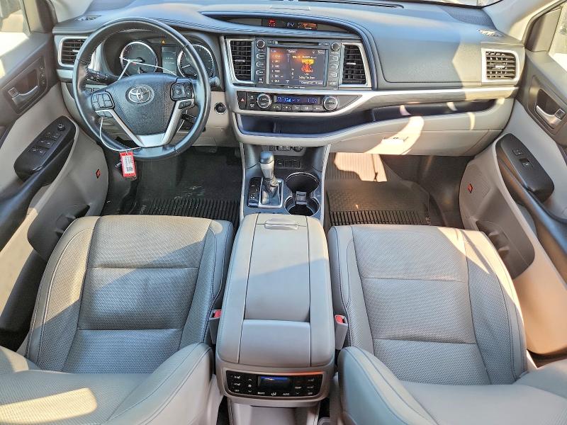 2019 Toyota VIN 5TDYZRFH6KS325150 COPART salvage auction — MECHANICAL, TX - CERTIFICATE OF TITLE (P), sold $14,800 on 2026-07-28 (photo 8)