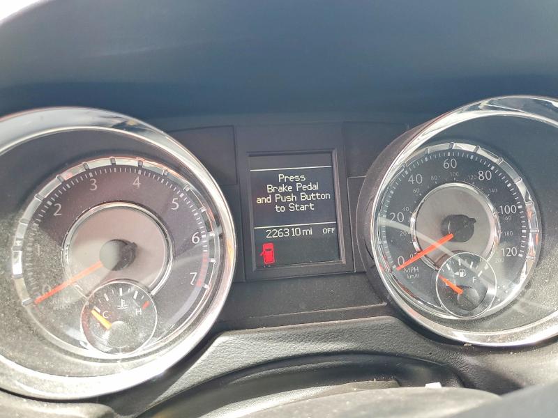 2015 Chrysler Voyager VIN 2C4RC1CG1FR572965 COPART salvage auction — MECHANICAL, Ia - Certificate Of Title, sold $550 on 2026-07-31 (photo 9)