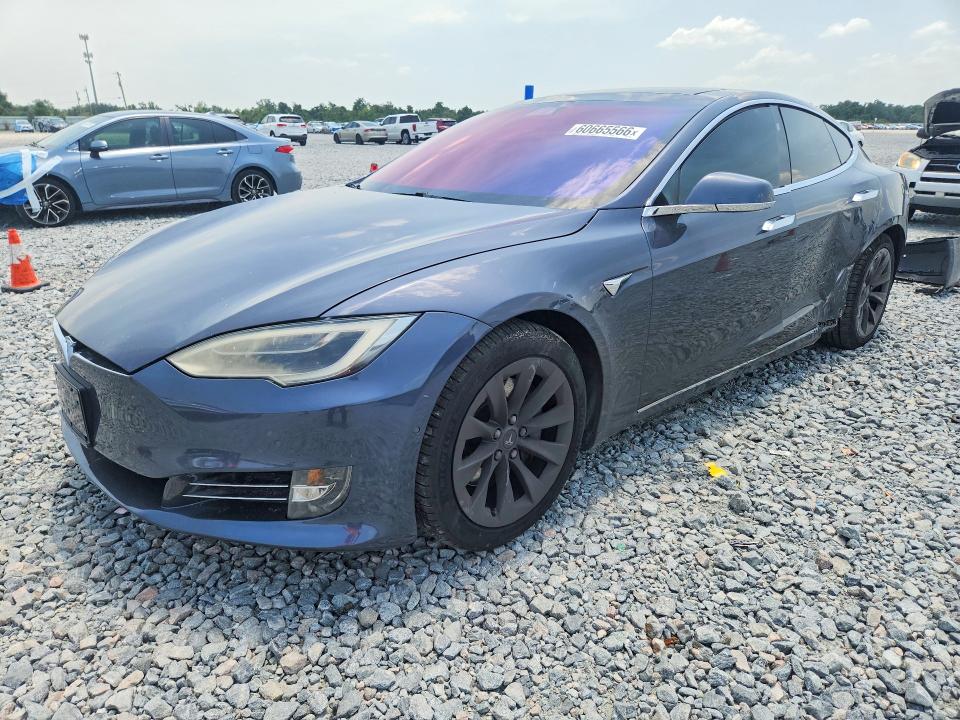 2018 Tesla Model s VIN 5YJSA1E21JF259251 — COPART salvage auction photo