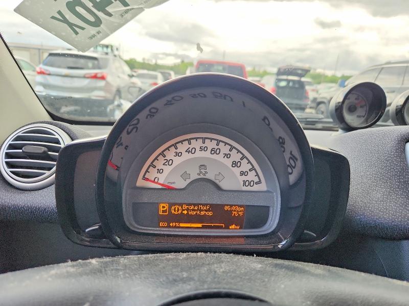 2015 Smart Fortwo VIN WMEEJ9AA2FK840407 COPART salvage auction — MECHANICAL, Ma - Cert Of Title-Reconstrctd Coll, sold $600 on 2026-08-07 (photo 9)