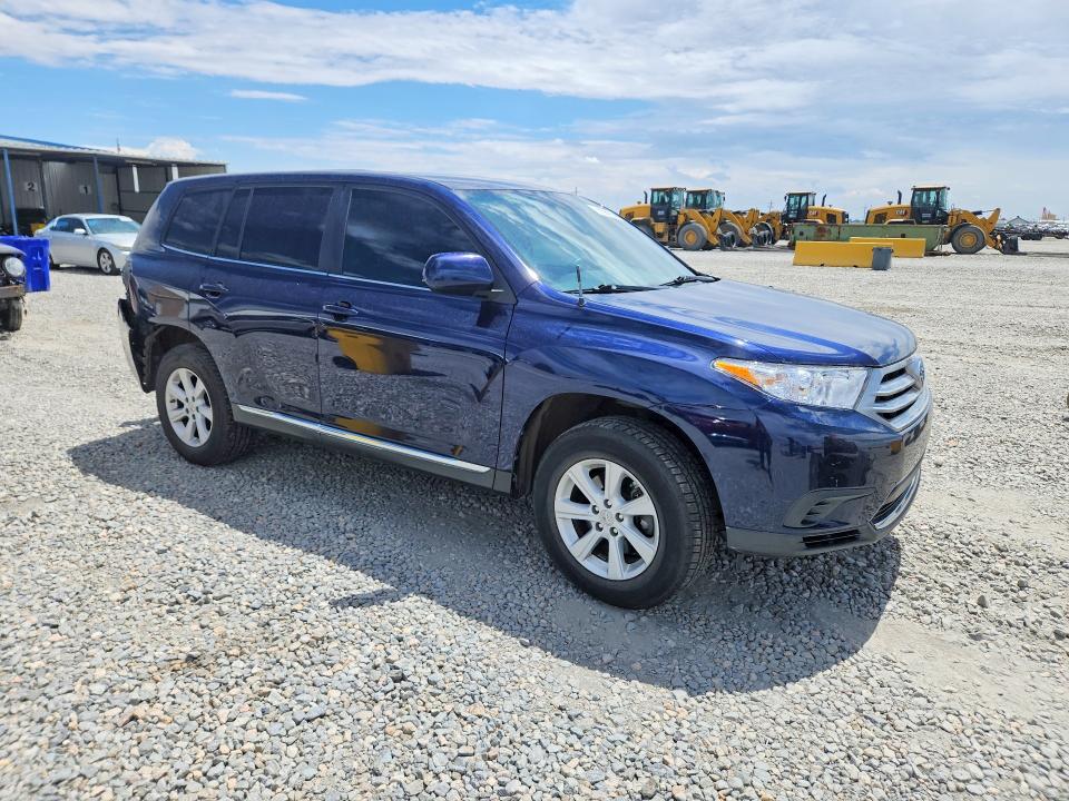 2012 Toyota Highlander VIN 5TDBK3EH7CS145721 COPART salvage auction — REAR END, Co - Public - Salvage Title, sold $2,750 on 2026-07-28 (photo 4)