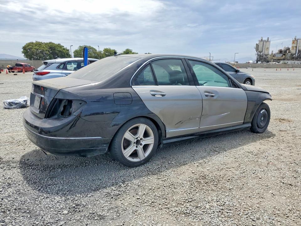 2009 Mercedes-benz C class VIN WDDGF56X99R052739 COPART salvage auction — FRONT END, Ca - Cert Of Title-Salvaged, sold $125 on 2026-07-28 (photo 3)