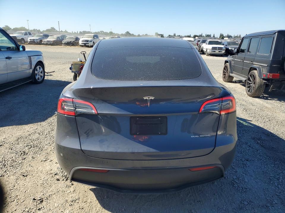 2023 Tesla Model y VIN 7SAYGDEE8PF966878 COPART salvage auction — FRONT END, Salvage Title, sold $13,300 on 2026-07-14 (photo 6)