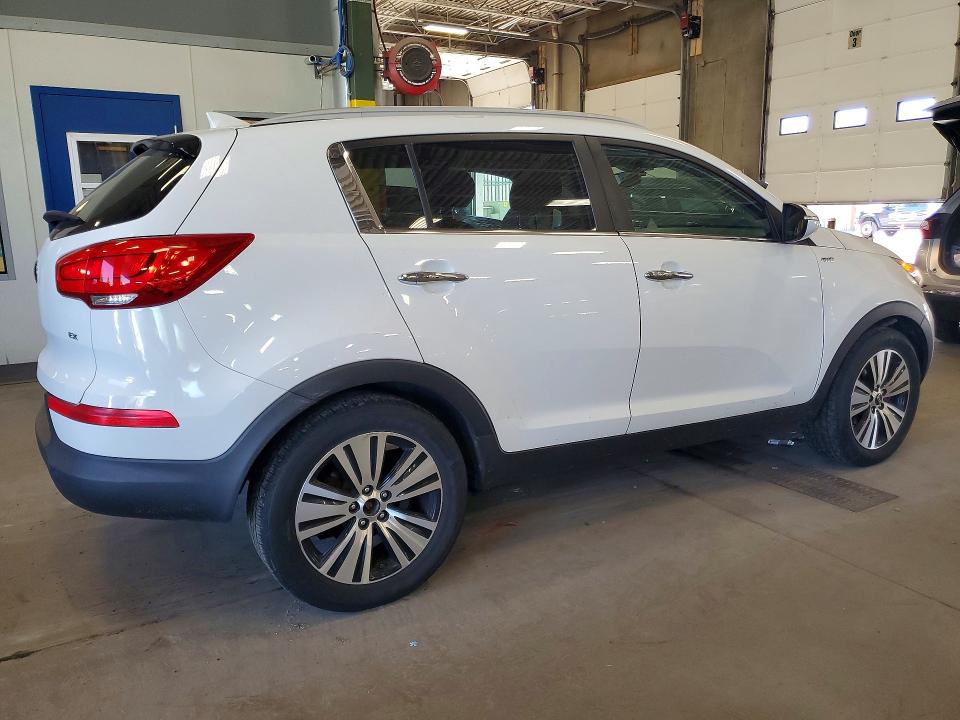 2015 Kia Sportage VIN KNDPCCAC1F7785743 COPART salvage auction — SIDE, Mn - Cert Of Title-Salvage, sold $250 on 2026-07-21 (photo 3)