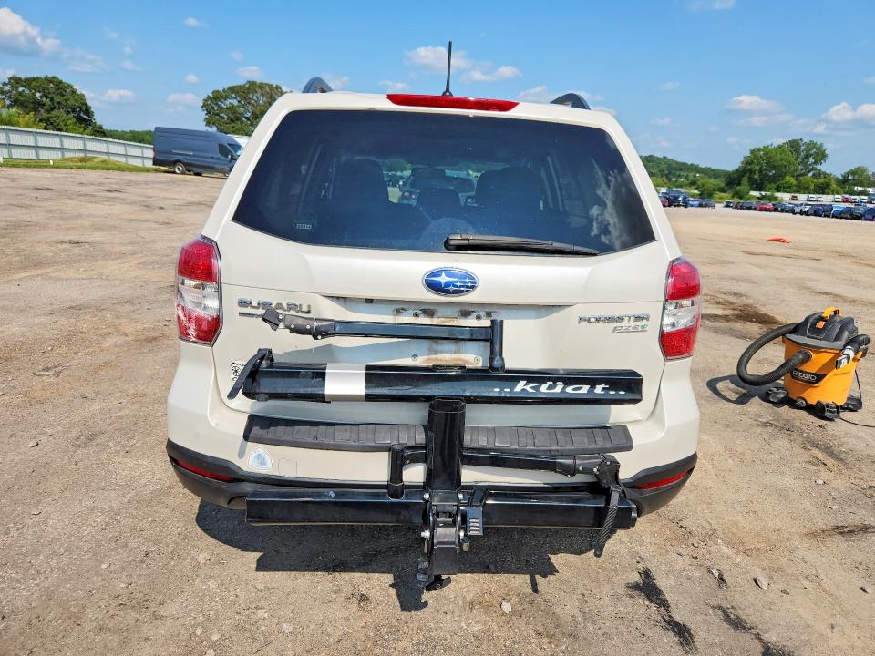 2015 Subaru Forester VIN JF2SJADC3FH552314 COPART salvage auction — REAR END, Wi - Junked Vehicle Bill Of Sale, sold $175 on 2026-07-28 (photo 6)