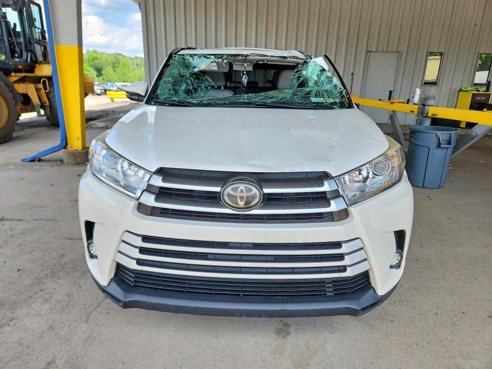 2017 Toyota Highlander VIN 5TDJZRFH7HS418480 COPART salvage auction — ROOF, Ny - Mv-907A Salvage Certificate, sold $3,350 on 2026-07-28 (photo 5)
