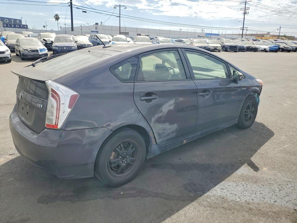 2013 Toyota Prius VIN JTDKN3DU8D5581152 COPART salvage auction — FRONT END, Salvage Title, sold $1,200 on 2026-07-20 (photo 3)