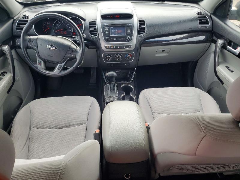 2015 Kia Sorento VIN 5XYKTDA75FG599080 COPART salvage auction — MINOR DENT/SCRATCHES, Pa - Cert Of Title, sold $2,100 on 2026-07-24 (photo 8)