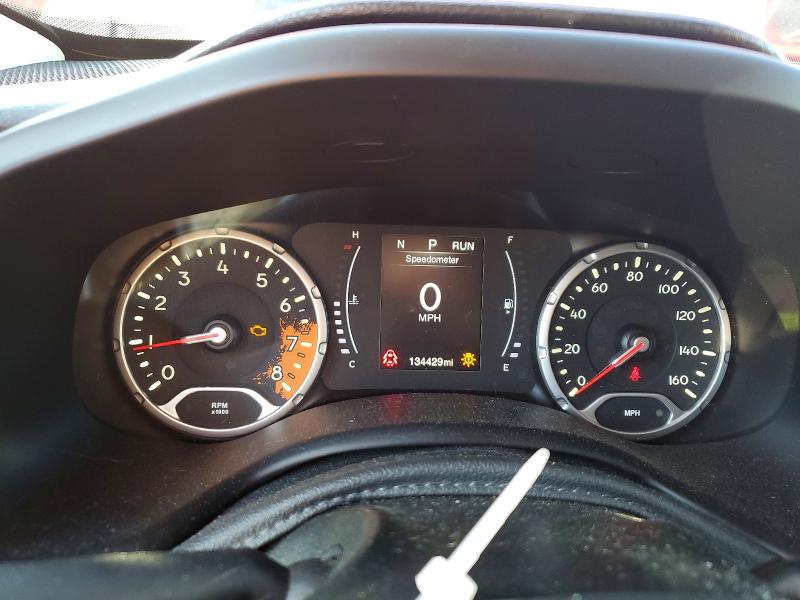 2017 Jeep Renegade VIN ZACCJBBB3HPF29548 COPART salvage auction — SIDE, Ky - Cert Of Title-Salvage, sold $1,700 on 2026-08-21 (photo 9)