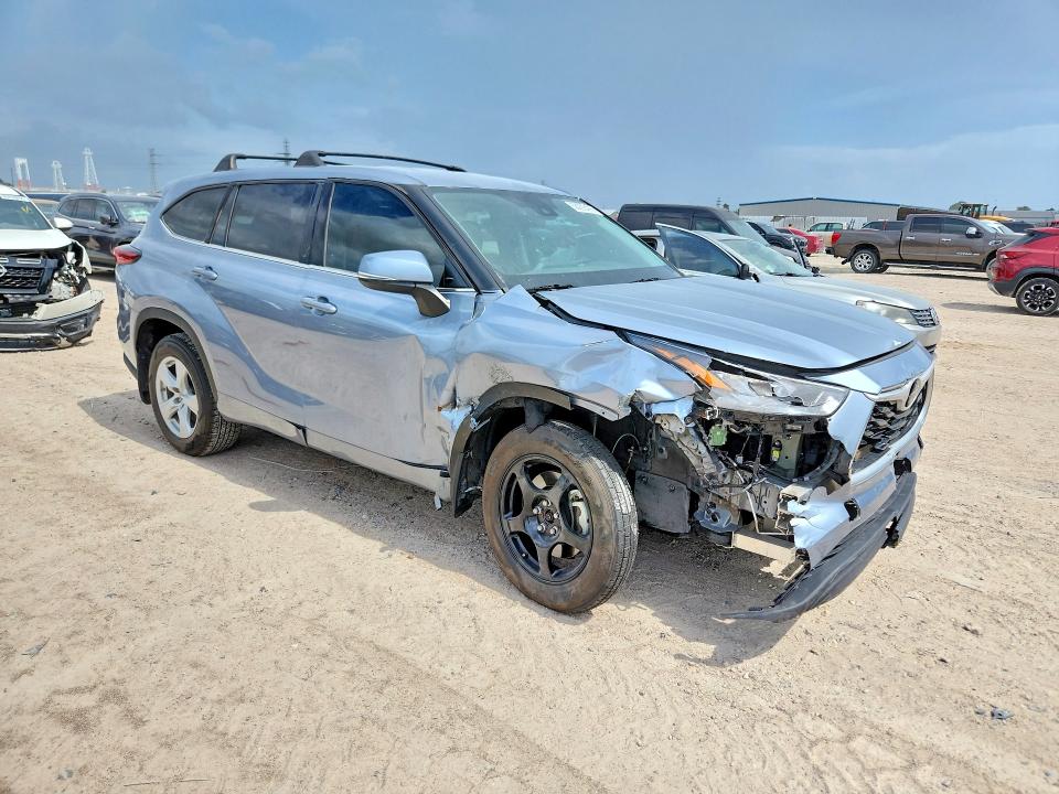 2020 Toyota Highlander VIN 5TDBZRBH0LS034074 COPART salvage auction — FRONT END, Az - Cert Of Title - Salvage, sold $9,800 on 2026-07-17 (photo 4)