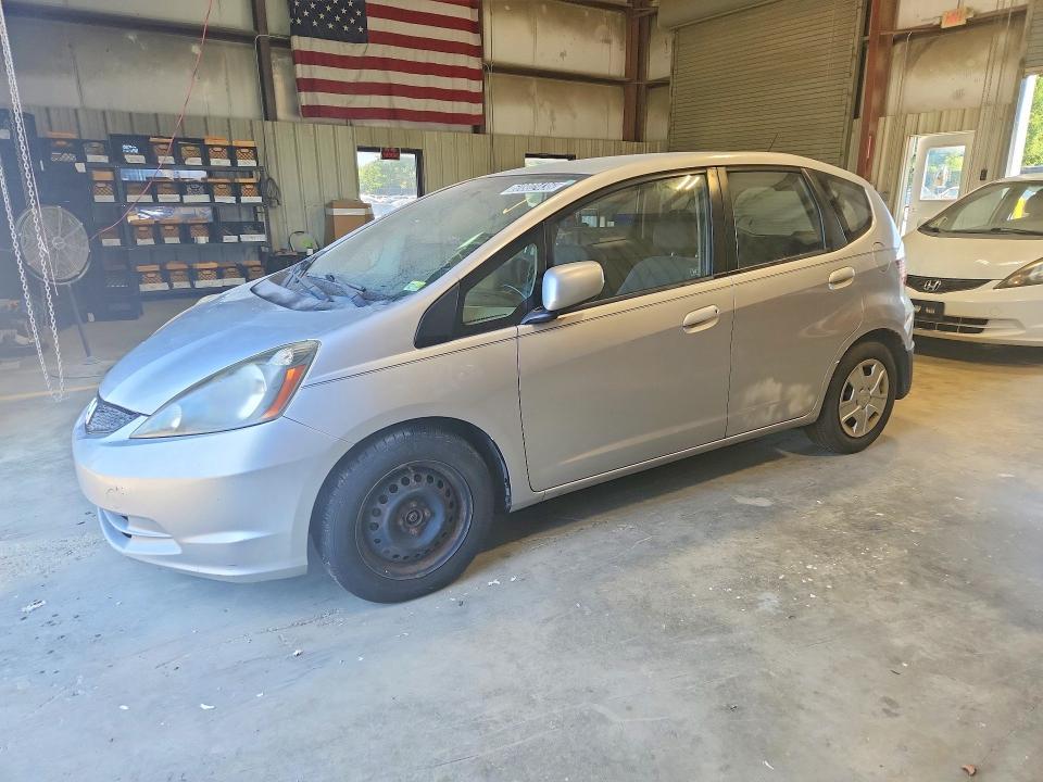 2013 Honda Fit VIN JHMGE8H30DC049019 COPART salvage auction — MINOR DENT/SCRATCHES, Va - Cert Of Title - Salvage, sold $225 on 2026-07-28 (photo 1)