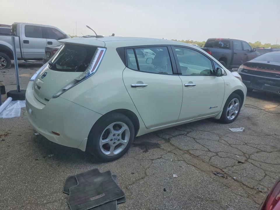2012 Nissan Leaf VIN JN1AZ0CP8CT026015 COPART salvage auction — FRONT END, Ga - Certificate Of Title, sold $2,700 on 2026-07-31 (photo 3)
