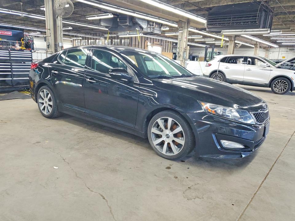 2012 Kia Optima VIN 5XXGR4A69CG055581 COPART salvage auction — REAR END, Il - Certificate Of Title, sold $400 on 2026-07-13 (photo 4)