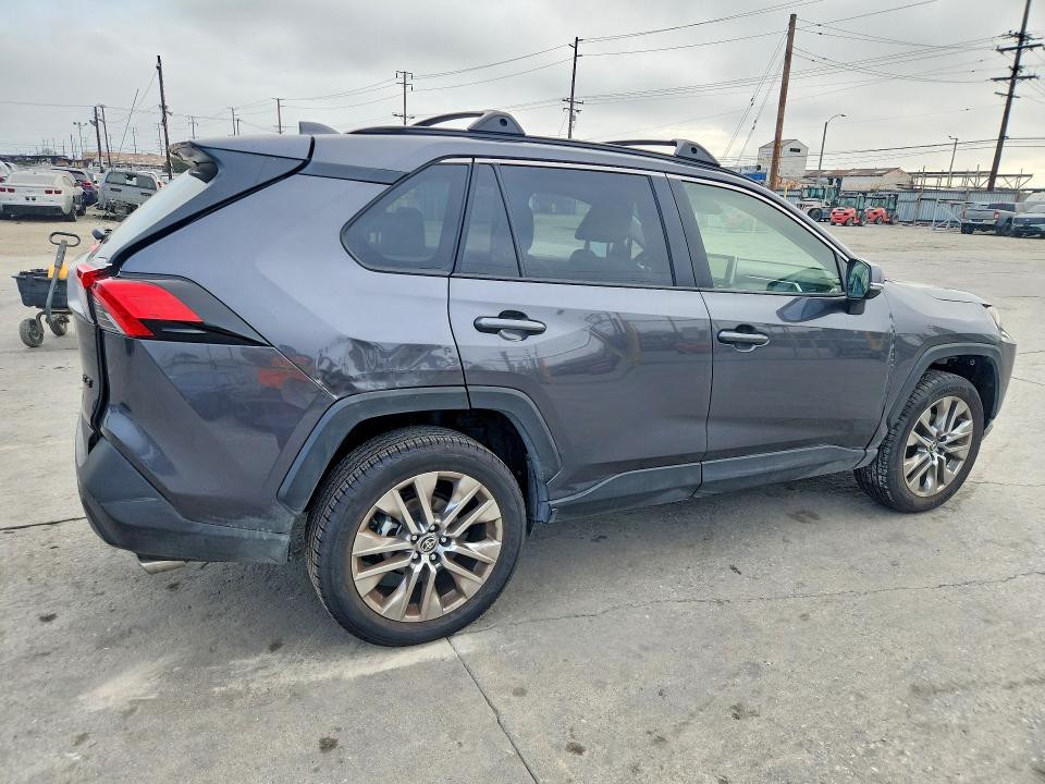 2025 Toyota Rav 4 VIN JTMC1RFV4SJ036840 COPART salvage auction — FRONT END, Ca - Salvage Certificate (P), sold $14,900 on 2026-07-29 (photo 3)