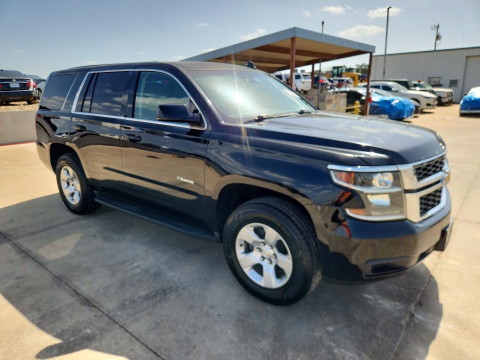 2015 Chevrolet Tahoe VIN 1GNLC2EC4FR692696 COPART salvage auction — NORMAL WEAR, Tx - Certificate Of Title (P), sold $3,900 on 2026-07-27 (photo 4)