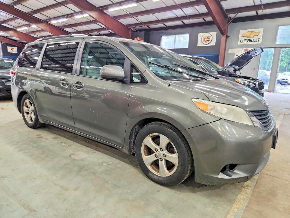 2011 Toyota Sienna VIN 5TDKK3DC3BS032658 COPART salvage auction — REAR END, Ma - Certificate Of Title, sold $2,850 on 2026-07-30 (photo 4)