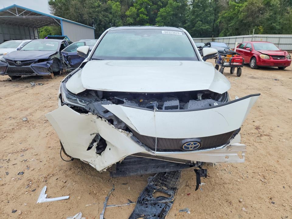 2021 Toyota Venza VIN JTEAAAAH0MJ008042 COPART salvage auction — FRONT END, Fl - Certificate Of Destruction, sold $13,900 on 2026-08-21 (photo 5)