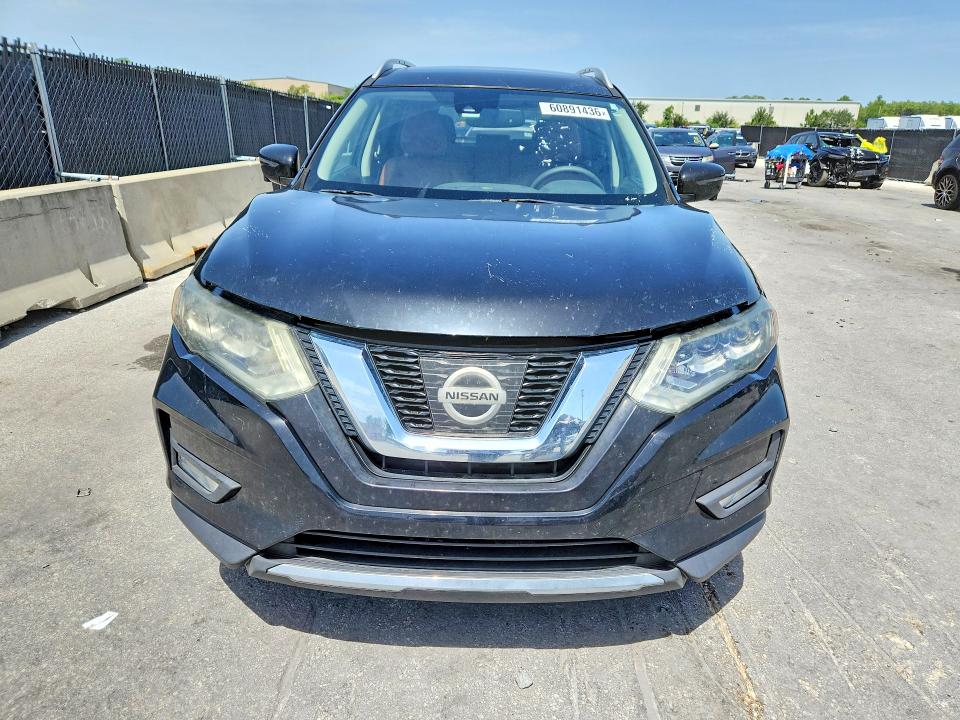 2017 Nissan Rogue VIN JN8AT2MTXHW143921 COPART salvage auction — REAR END, Mt - Certificate Of Title (P), sold $2,500 on 2026-07-30 (photo 5)