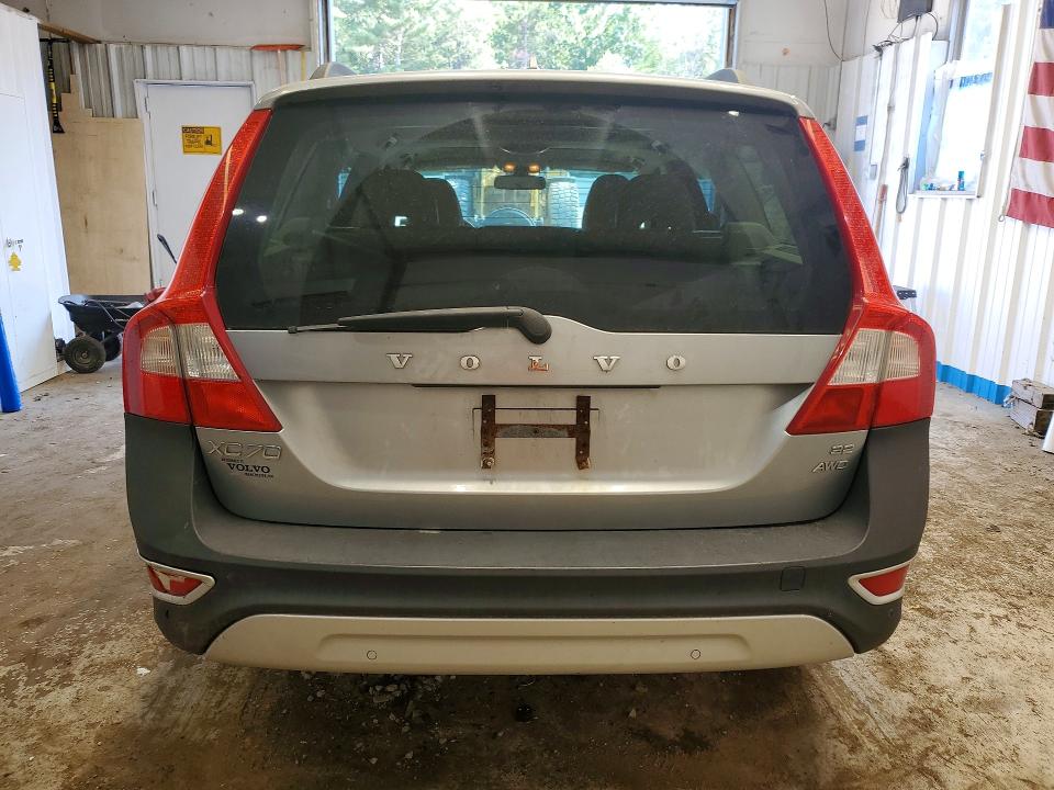 2010 Volvo Xc70 VIN YV4960BZ7A1078236 COPART salvage auction — MINOR DENT/SCRATCHES, Me - Certificate Of Title, sold $325 on 2026-07-30 (photo 6)