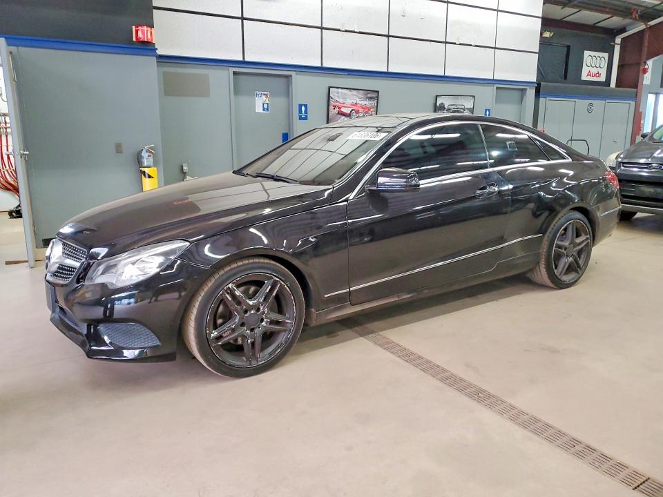 2015 Mercedes-benz E-class VIN WDDKJ6HB4FF302210 COPART salvage auction — MINOR DENT/SCRATCHES, MA - CERTIFICATE OF TITLE (P), sold $5,500 on 2026-07-23 (photo 1)