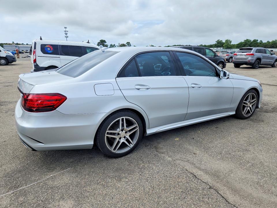 2014 Mercedes-benz E-klasse VIN WDDHF8JB9EB071599 COPART salvage auction — MINOR DENT/SCRATCHES, Ny - Certificate Of Title, sold $1,150 on 2026-08-05 (photo 3)