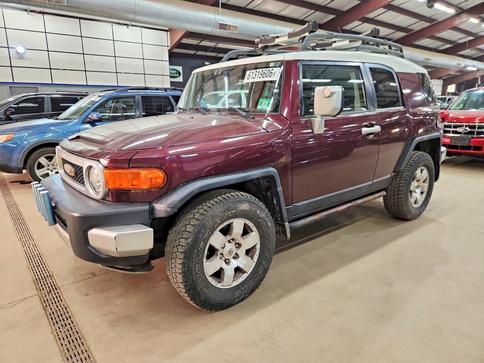2007 Toyota Fj cruiser VIN JTEBU11F270028524 COPART salvage auction — MINOR DENT/SCRATCHES, Nh - Certificate Of Title (P), sold $7,800 on 2026-07-23 (photo 1)