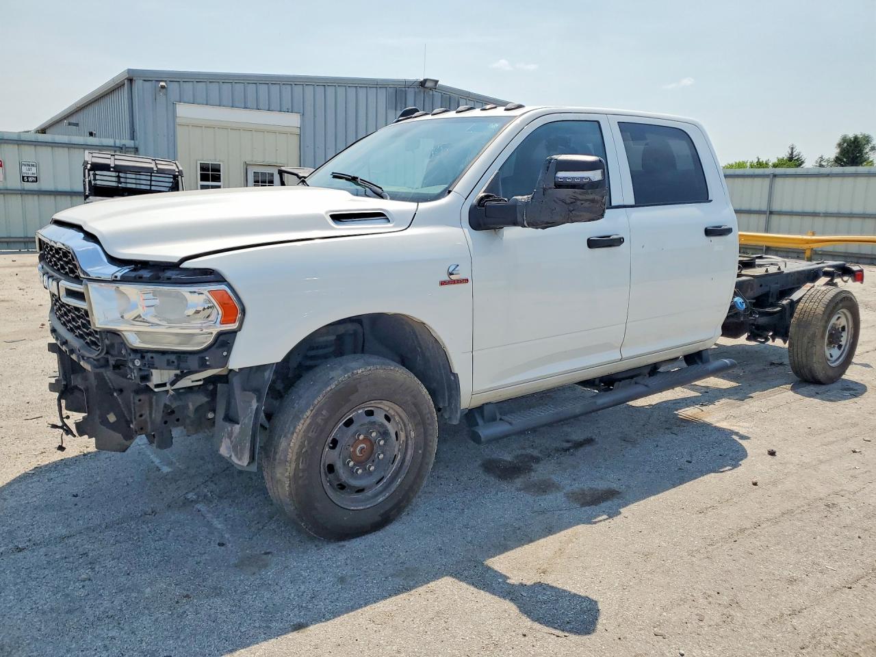 2022 Ram 3500 VIN 3C7WR9CLXNG197114 — COPART salvage auction photo