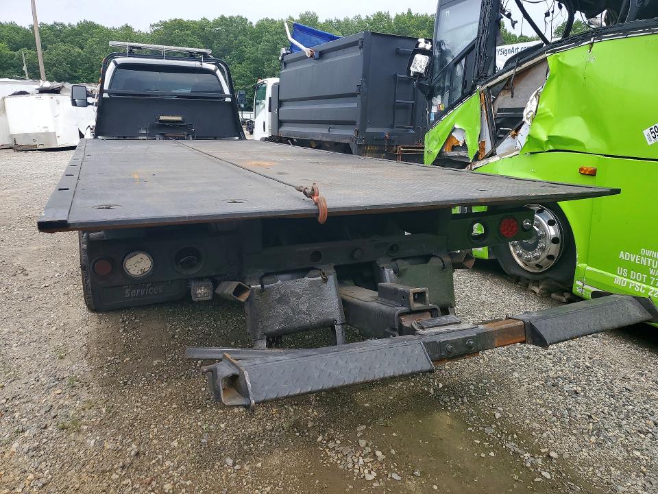 2006 Ford F-650 VIN 3FRWF65B06V229187 COPART salvage auction — NORMAL WEAR, PA - CERT OF TITLE, sold $475 on 2026-07-27 (photo 6)