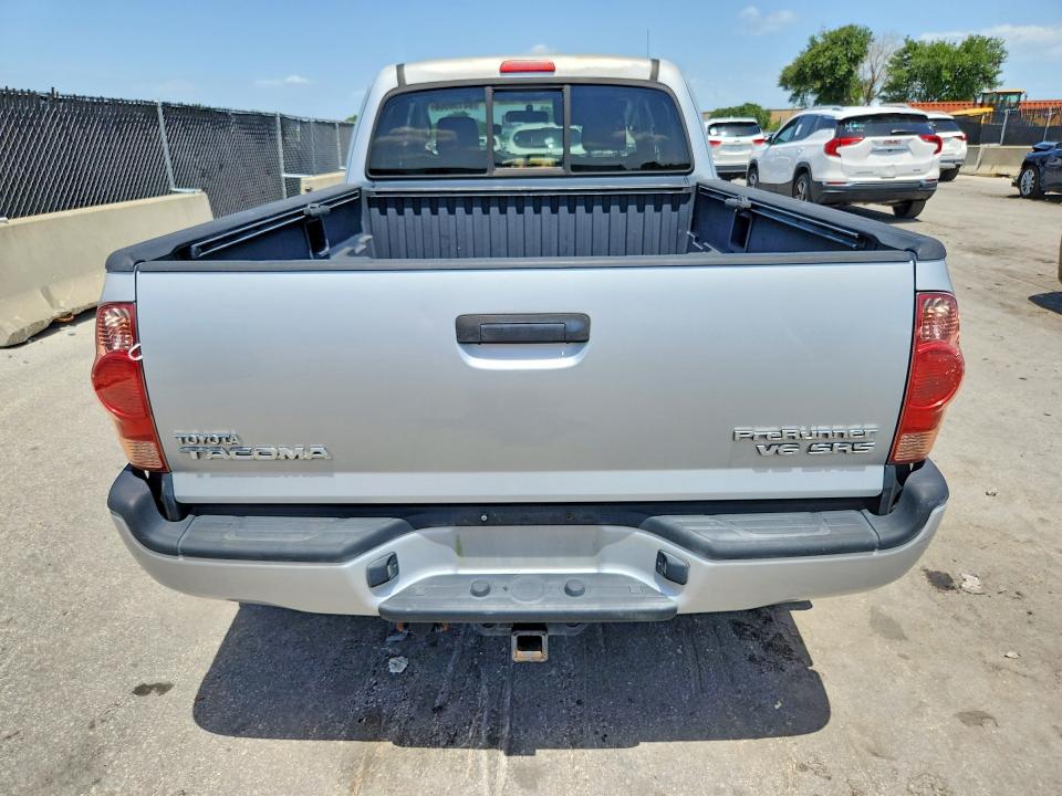 2005 Toyota Tacoma VIN 5TETU62N35Z086991 COPART salvage auction — MINOR DENT/SCRATCHES, FL - CERTIFICATE OF TITLE, sold $3,000 on 2026-07-14 (photo 6)