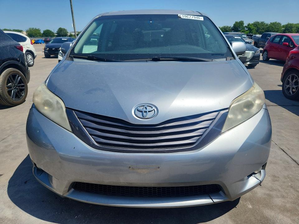 2016 Toyota Sienna VIN 5TDYK3DC3GS716241 COPART salvage auction — FRONT END, Tx - Salvage Vehicle Title, sold $2,800 on 2026-07-13 (photo 5)