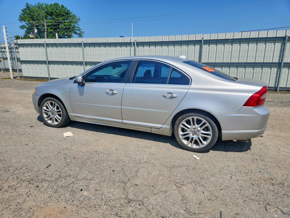 2027 Volvo S80 VIN YV1AH992581080398 COPART salvage auction — FRONT END, Salvage Title, sold $175 on 2026-08-27 (photo 2)