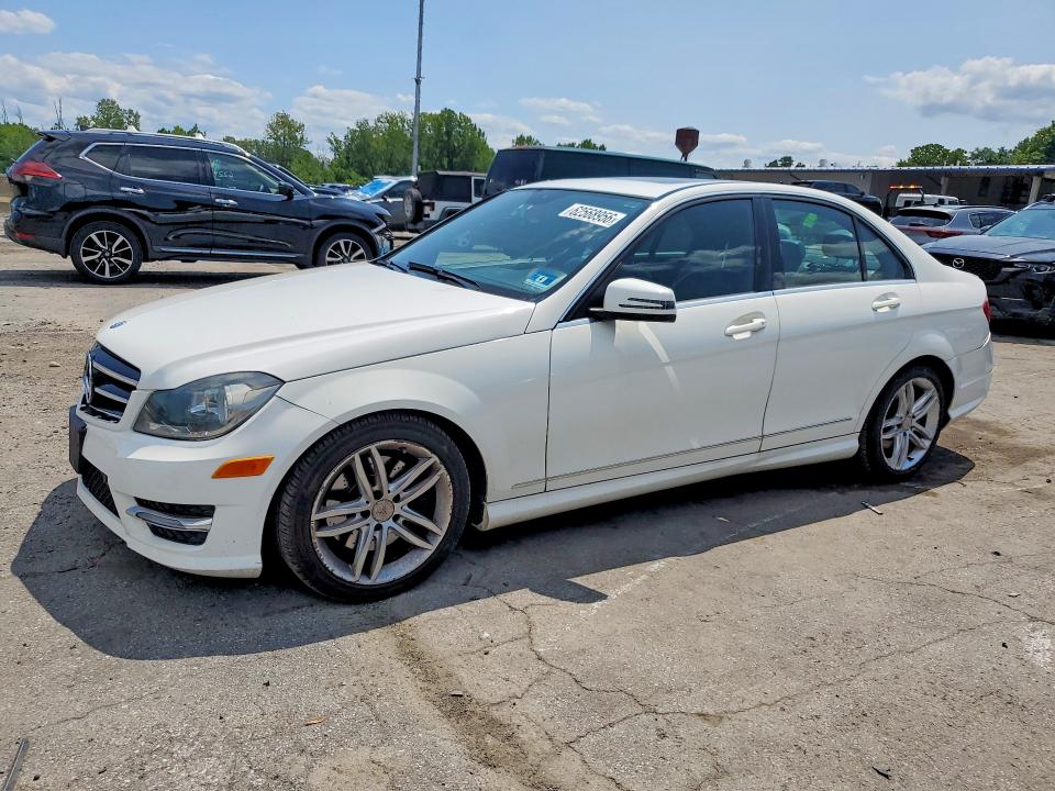 2014 Mercedes-benz C-klasse VIN WDDGF8AB4EG160639 COPART salvage auction — REAR END, Ny - Mv-907A Salvage Certificate, sold $1,900 on 2026-08-11 (photo 1)