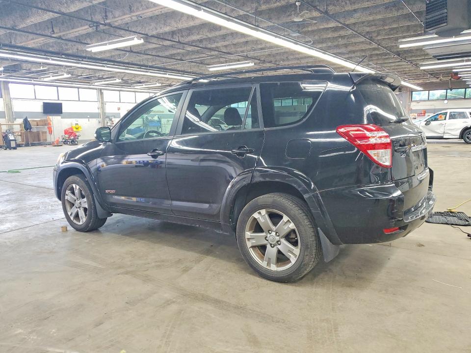 2011 Toyota Rav4 VIN JTMRK4DV3B5099269 COPART salvage auction — MINOR DENT/SCRATCHES, Il - Certificate Of Title, sold $825 on 2026-07-27 (photo 2)