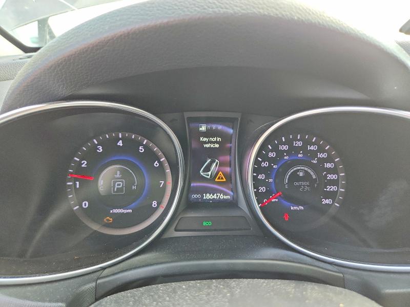 2014 Hyundai Santa fe VIN 5XYZUDLA9EG215384 COPART salvage auction — MECHANICAL, Salvage Title, sold $2,200 on 2026-07-23 (photo 9)