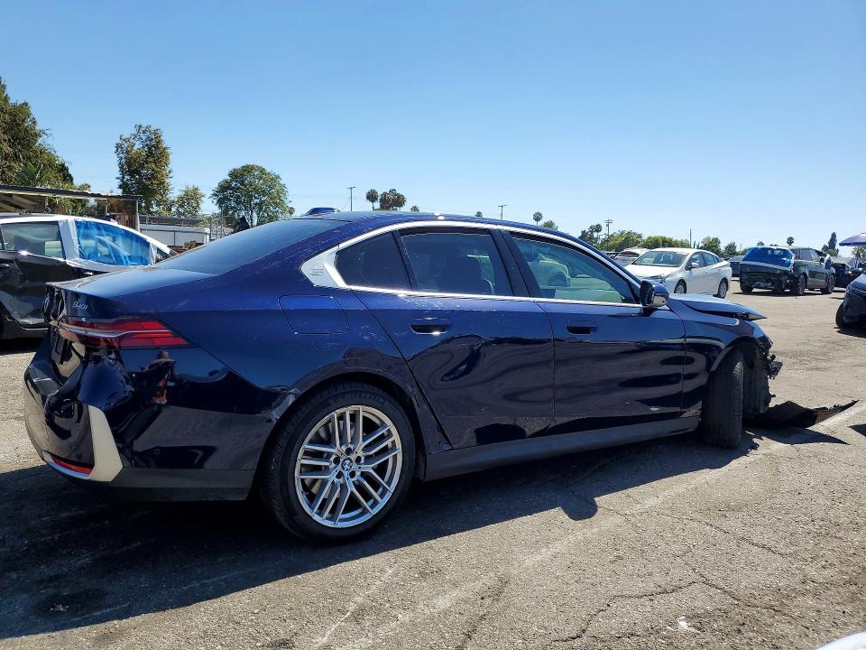 2024 BMW 5er VIN WBA63FJ07RCR92701 COPART salvage auction — FRONT END, Ca - Salvage Certificate, sold $250 on 2026-08-28 (photo 3)