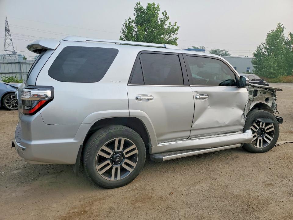 2018 Toyota 4runner VIN JTEBU5JR3J5529014 COPART salvage auction — FRONT END, ON - PERMIT SALVAGE, sold $9,300 on 2026-07-30 (photo 3)