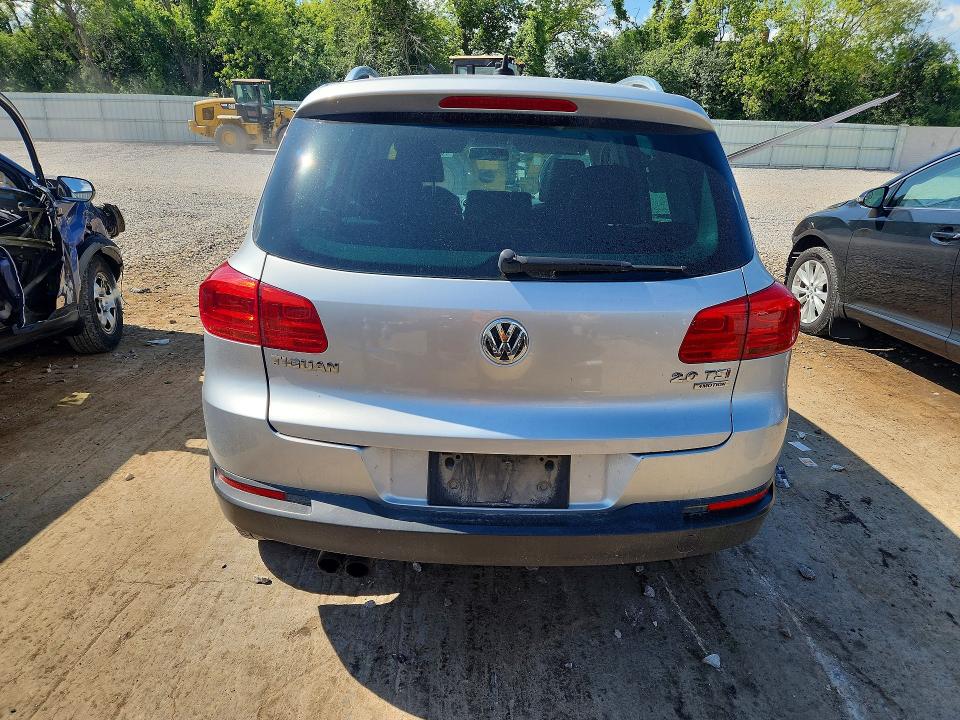 2015 Volkswagen Tiguan VIN WVGBV7AX6FW106100 COPART salvage auction — FRONT END, Wi - Junked Vehicle Bill Of Sale, sold $425 on 2026-08-17 (photo 6)