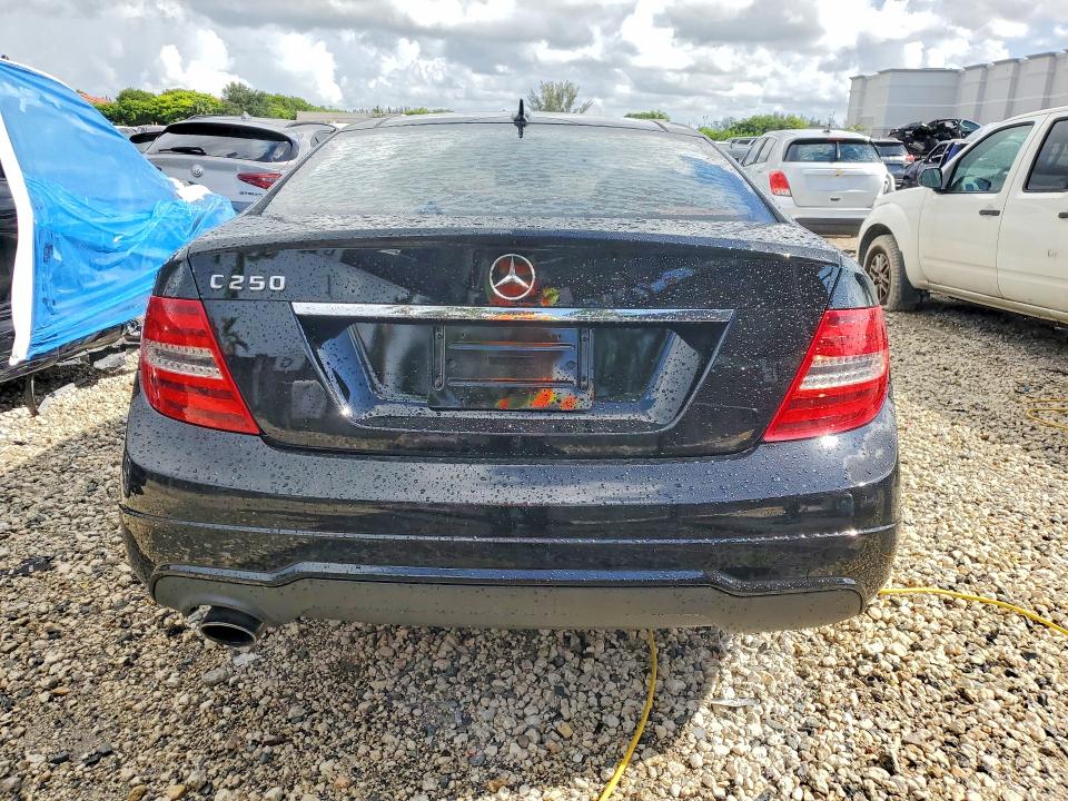 2013 Mercedes-benz C-klasse VIN WDDGJ4HB7DG031810 COPART salvage auction — FRONT END, Fl - Certificate Of Title, sold $500 on 2026-07-31 (photo 6)