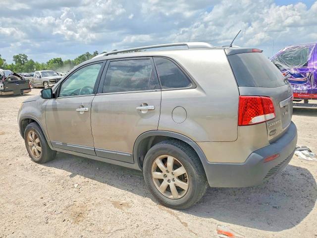 2011 Kia Sorento VIN 5XYKT3A18BG043586 COPART salvage auction — MECHANICAL, Mt - Certificate Of Title, sold $1,400 on 2026-07-31 (photo 2)