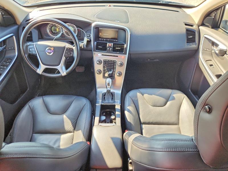 2013 Volvo Xc60 VIN YV4902DZ8D2378313 COPART salvage auction — REAR END, Il - Salvage Certificate, sold $500 on 2026-08-12 (photo 8)